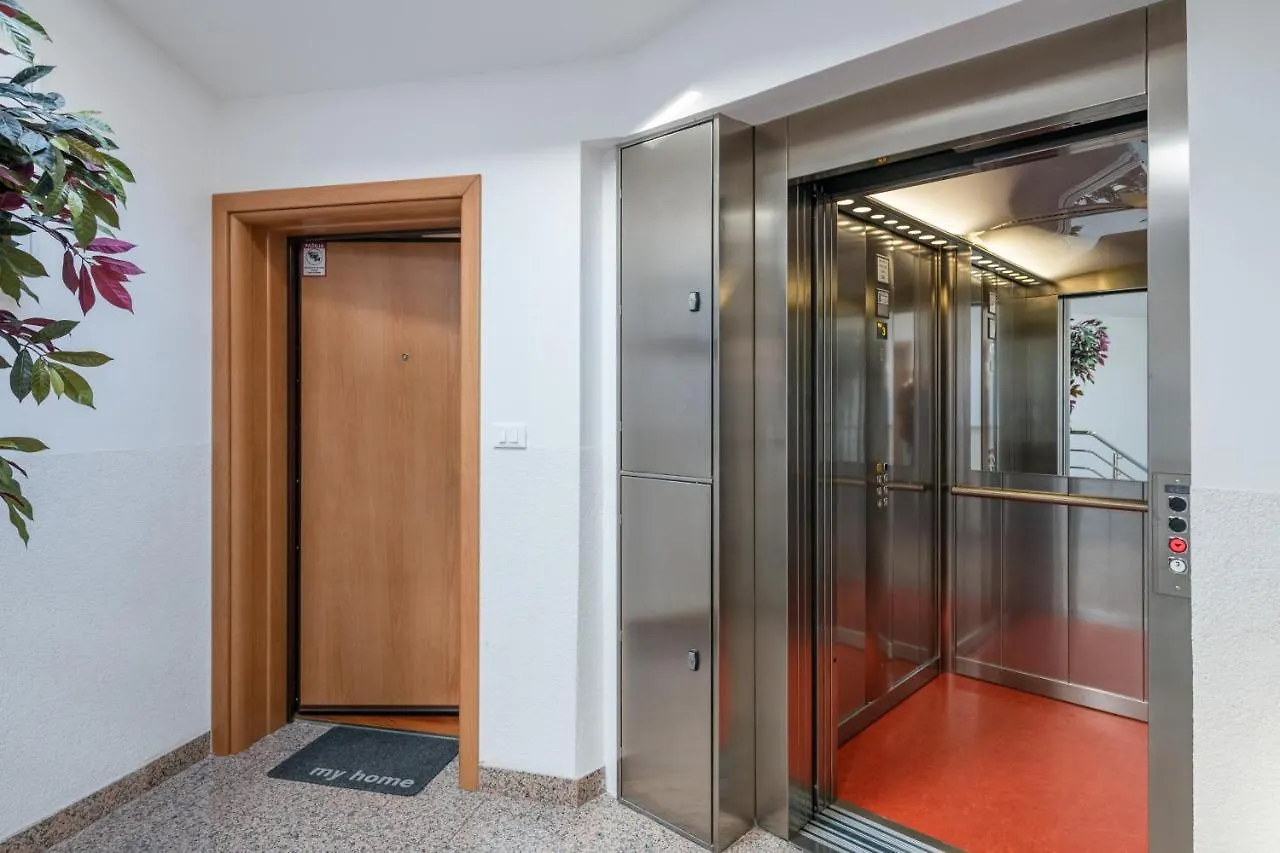 Appartamento Penthouse Sea View Pola 0*,